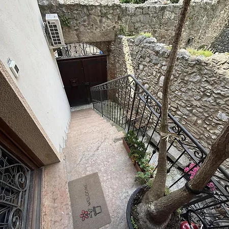 Castello