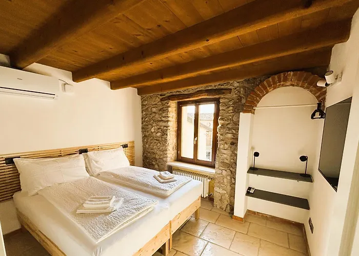 Castello Apartamento *